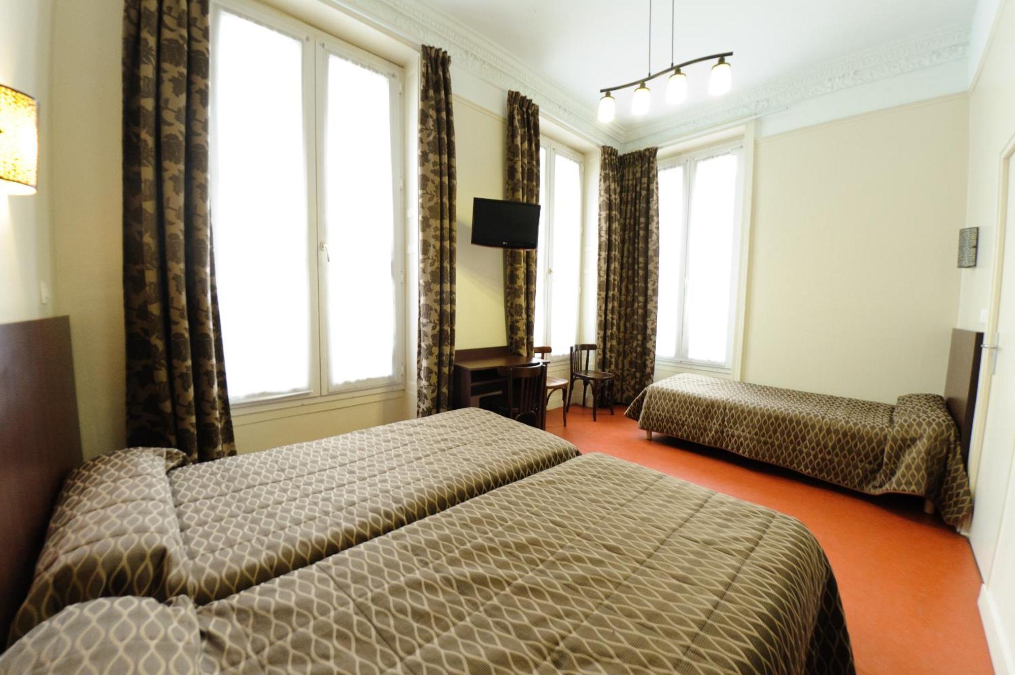 Hotel De Milan Paris Exterior photo